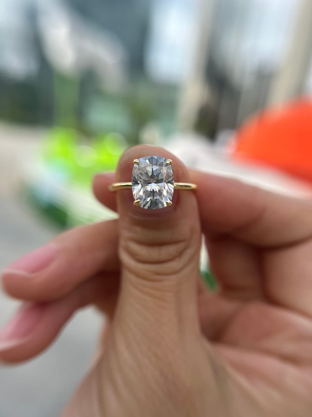 Customer photo review of S925 Moissanite 2.5~4.0 Carat Cushion Cut Engagement Ring Solitaire Promise Ring For Everyday Wear