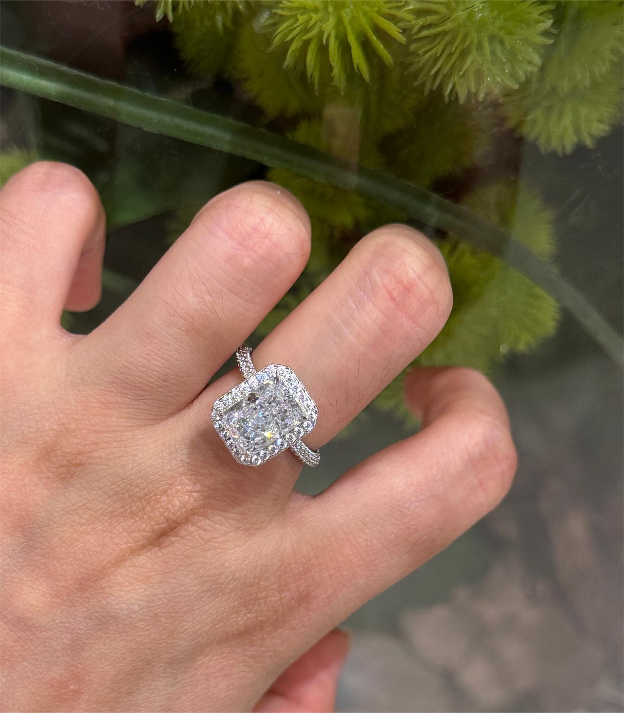 Customer photo review of S925 Noble Halo 3.5Ct Radiant Cut Engagement Ring Vintage Ring For Everyday Wear