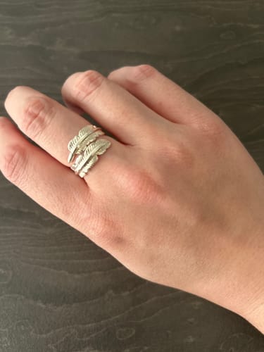 Customer photo review of Feather From An Angel Ring