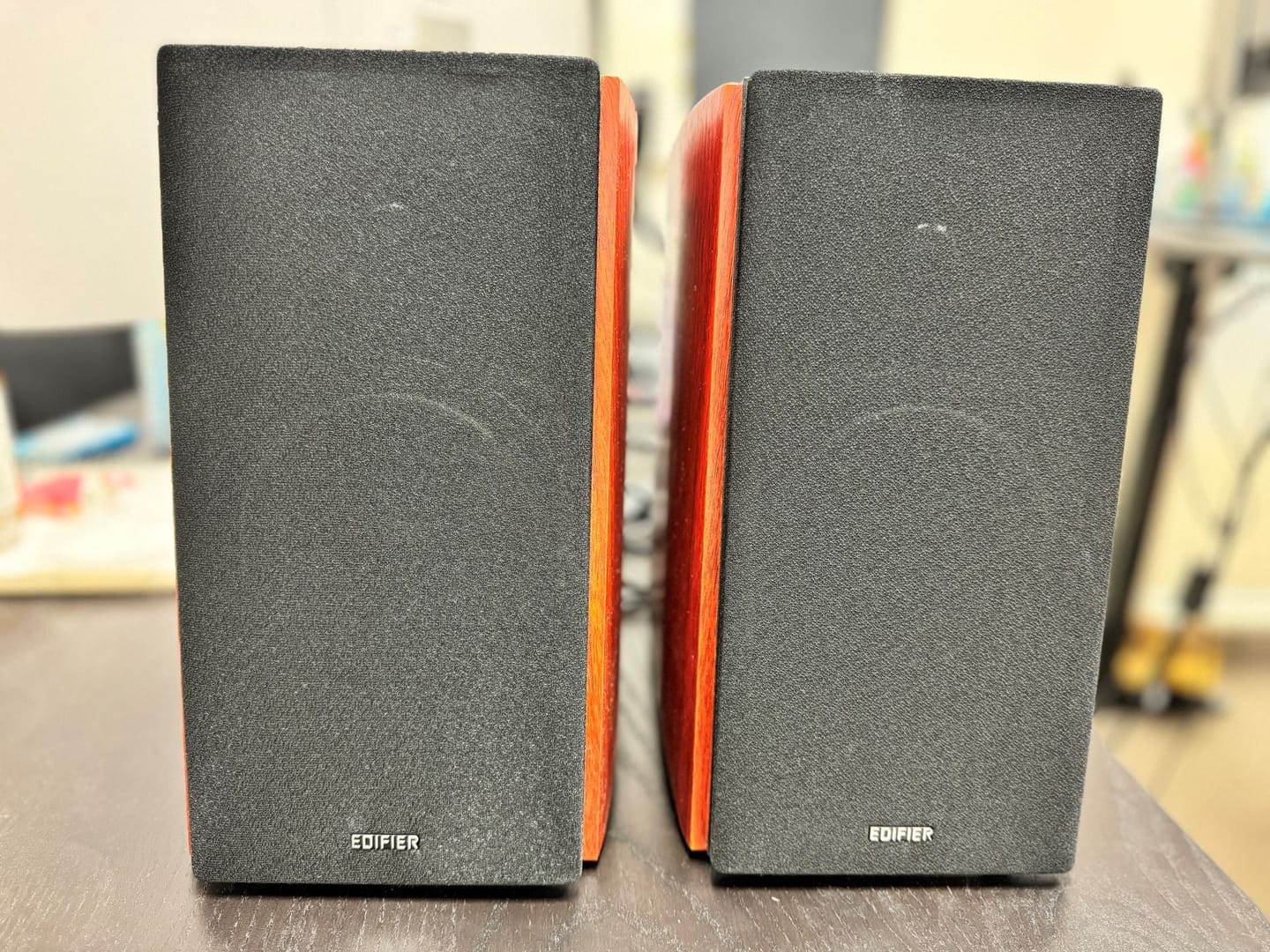 Customer photo review of R2000DB Powered Bluetooth Bookshelf Speakers