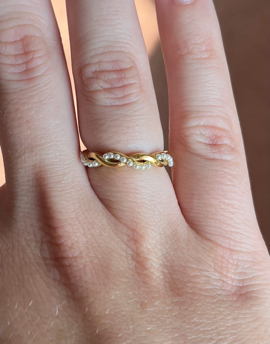 Customer photo review of Bella Twist Pearl Ring