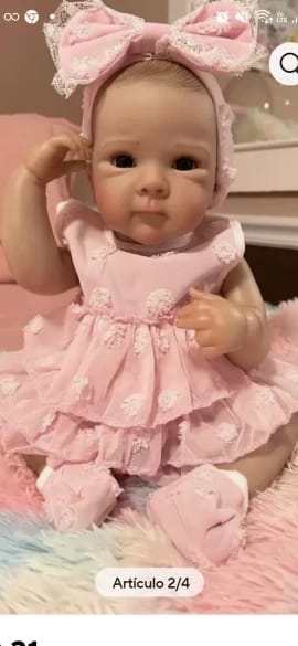 Customer photo review of 18inch Girls Bettie Full Silicone Vinyl Bebe Reborn Lifelike Painted Soft Skin Doll For Children's Gift