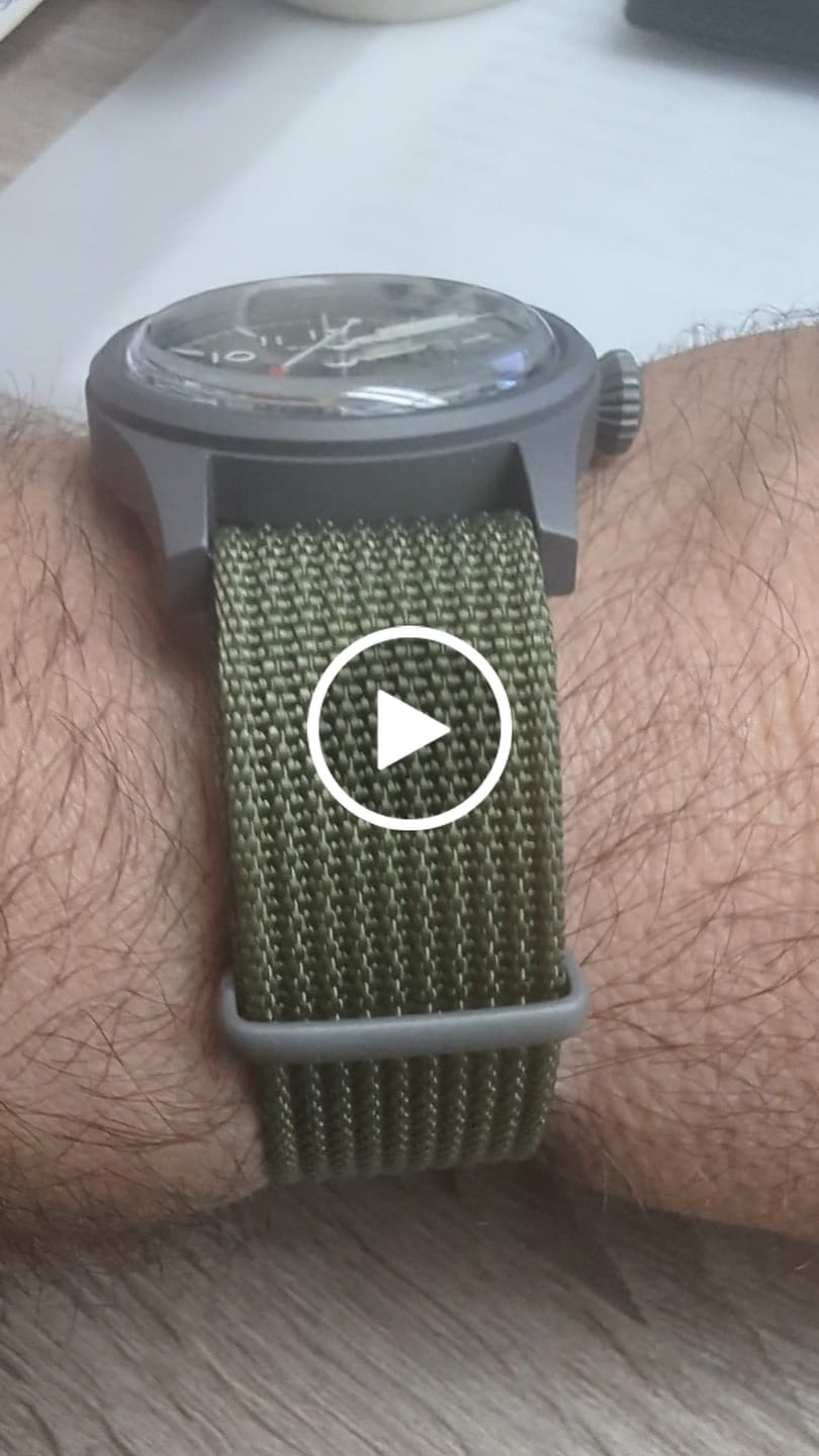 Customer video review of LANDMASTER - 100M Waterproof Titanium Automatic Field Watch | Green
