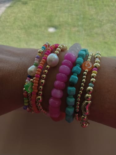 Customer photo review of Multi Pink Bracelet