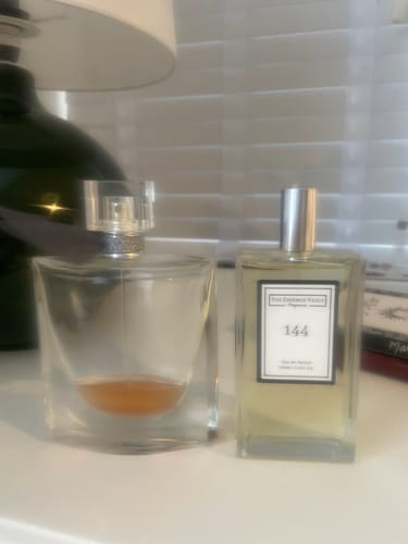 Customer photo review of Inspired by La Vie Est Belle - 144