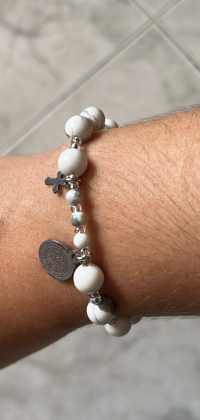 Customer photo review of Decenarios San Benito - Piedras Naturales y Dije Inoxidable