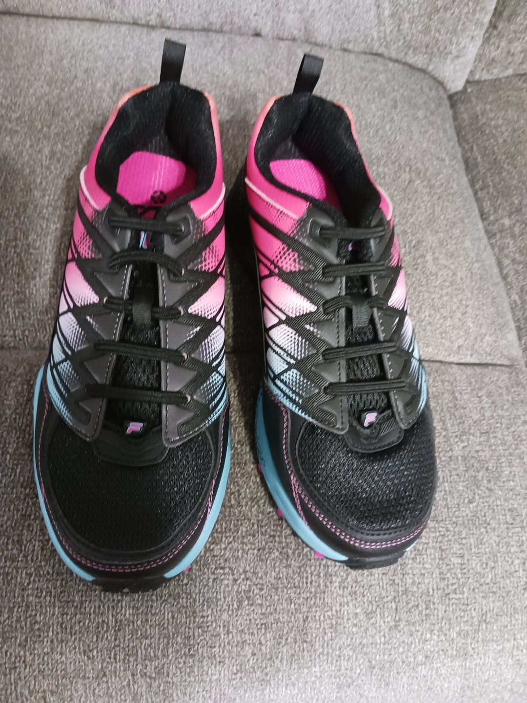 Customer photo review of uLace Slims - Black