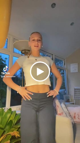 Customer video review of Summer Jogger Navy / White