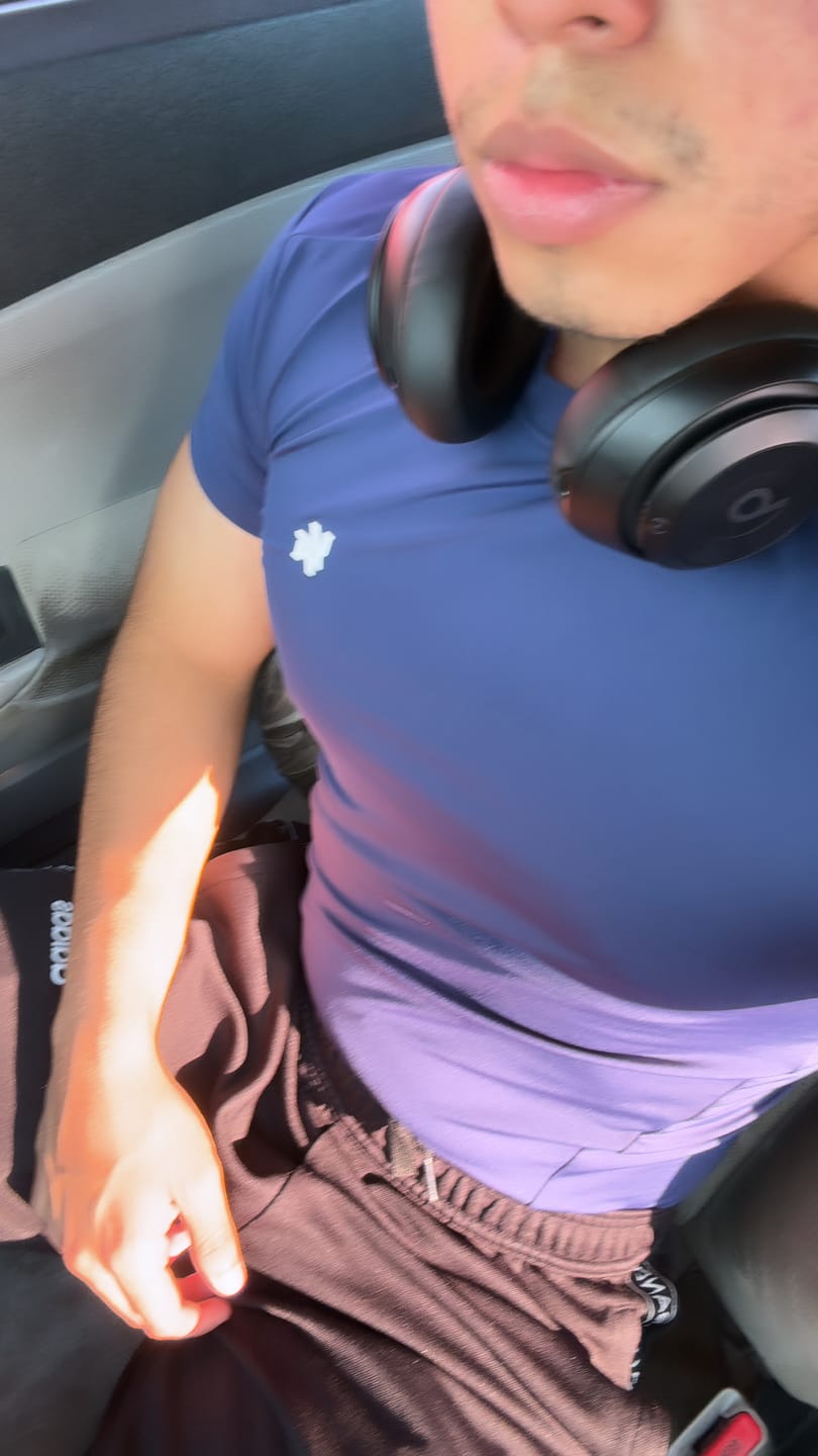 Customer photo review of 476 - Stealth Compression Tees