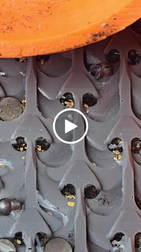 Customer video review of Clean-Up Buddy Kit