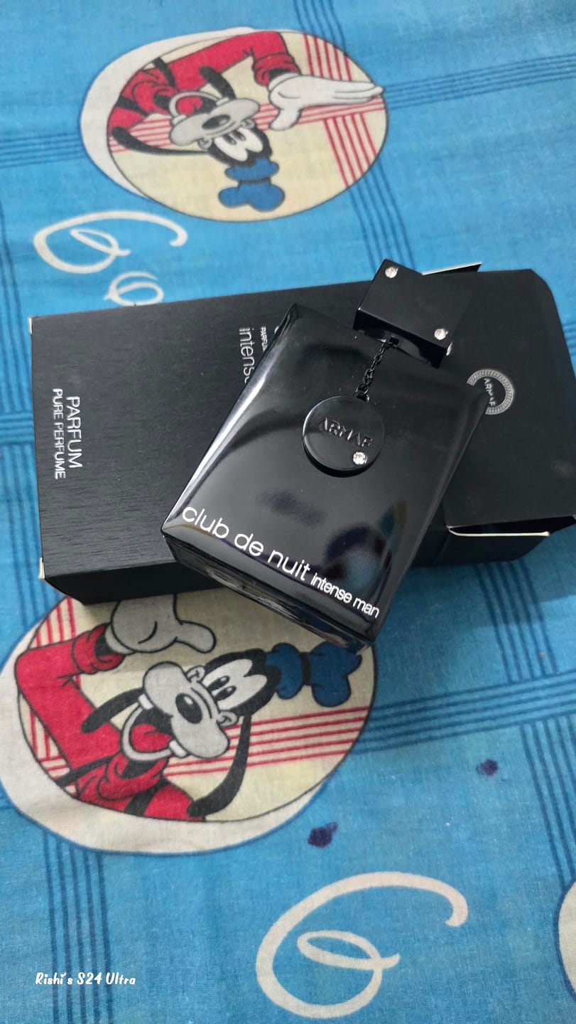Customer photo review of Armaf Club De Nuit Intense Man Parfum