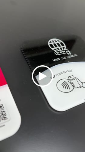 Customer video review of Instagram - Plate