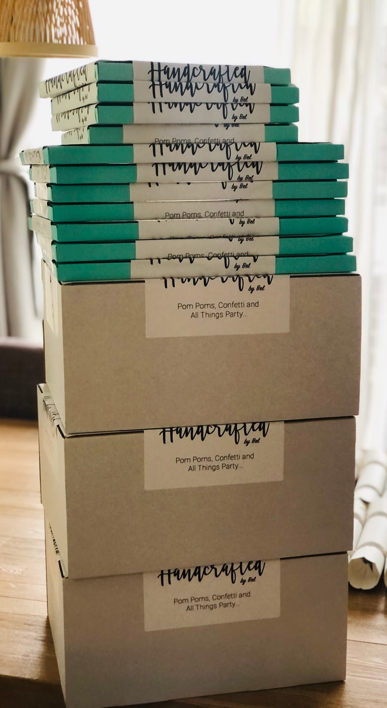 Customer photo review of 310 x 220 x 16mm A4 Superflat Mint Blue Postal Box B350