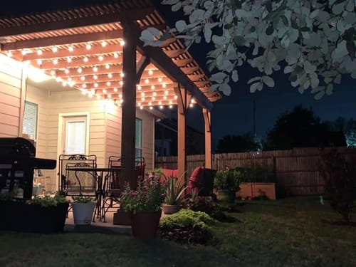 Customer photo review of LED Solar / USB Dual Power "Festoon" Globe String Lights