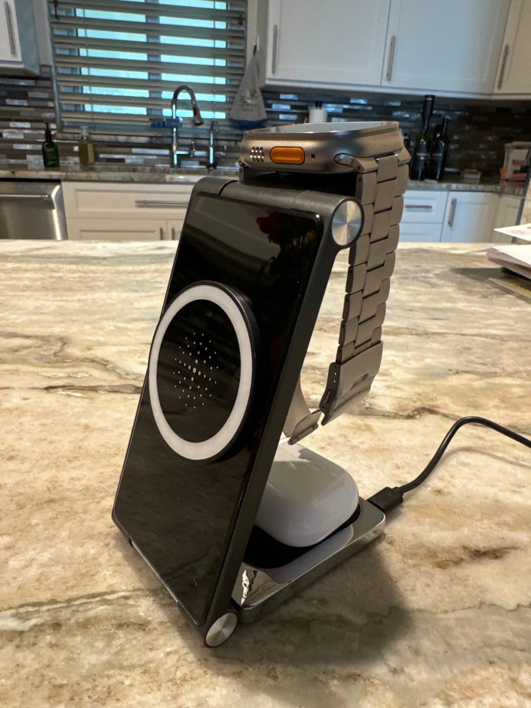Customer photo review of PASSPORT - WIRELESS CHARGING STATION