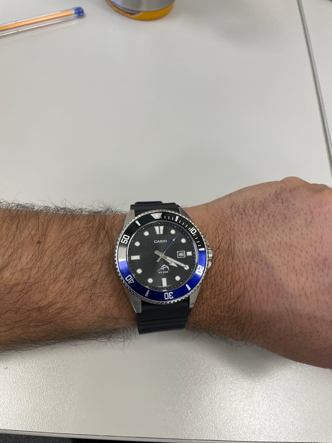 Customer photo review of Reloj Casio Submariner Marlin Duro MDV-106B-1A1VCF Batman Buceo [EXCLUSIVO]