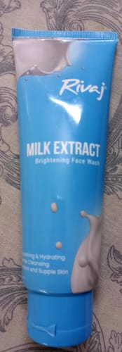 Customer photo review of Whitening Face Wash - Milk Extract