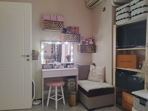 Customer photo review of Τραπέζι Μπουντουάρ Μακιγιάζ Μεικαπ Τουαλέτας Κρεβατοκάμαρας Καθρέφτης Λευκό με Φωτισμό LED Ρυθμιζόμενη Φωτεινότητα RD-T120T10