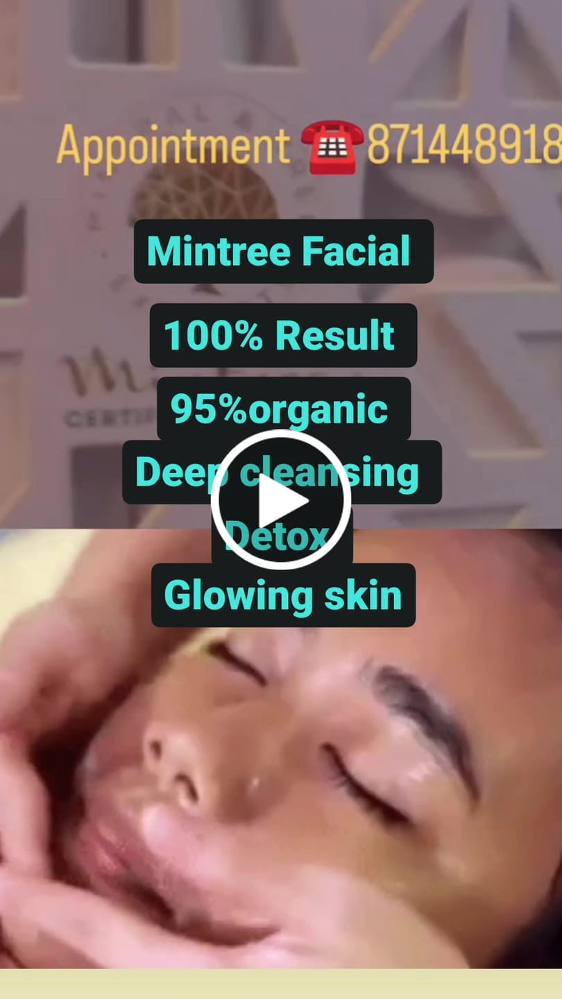 Customer video review of FACIAL KIT  AGE LOCK