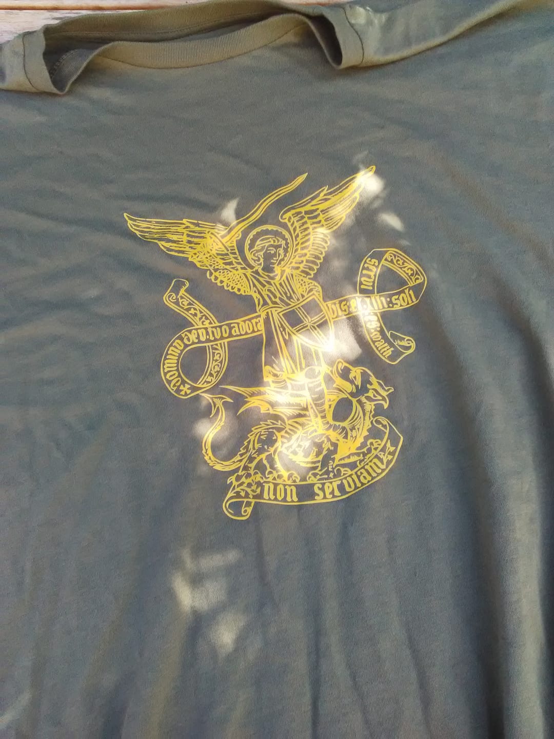 Customer photo review of T-shirt - Archange Saint-Michel