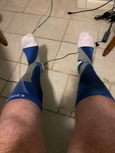 Customer photo review of High Graduated Compression Socks 20-30mmHg (Pack of 2)