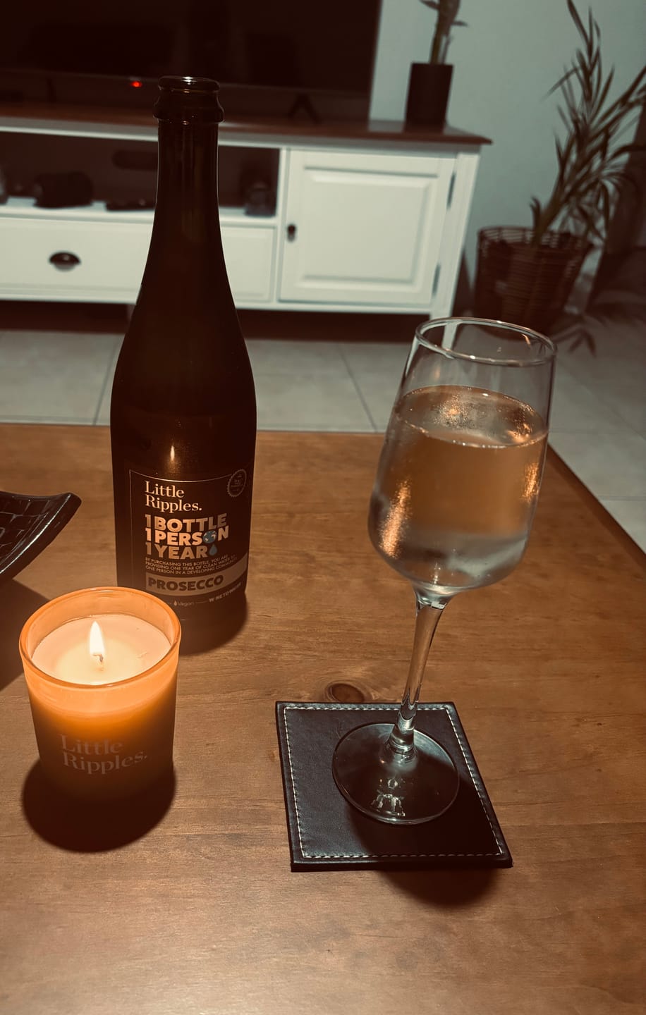 Customer photo review of Mulled Wine Candle GWP