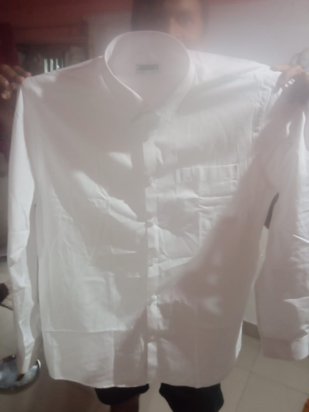 Customer photo review of Minister - 100% Cotton Formal White Shirt For Men | Uathayam