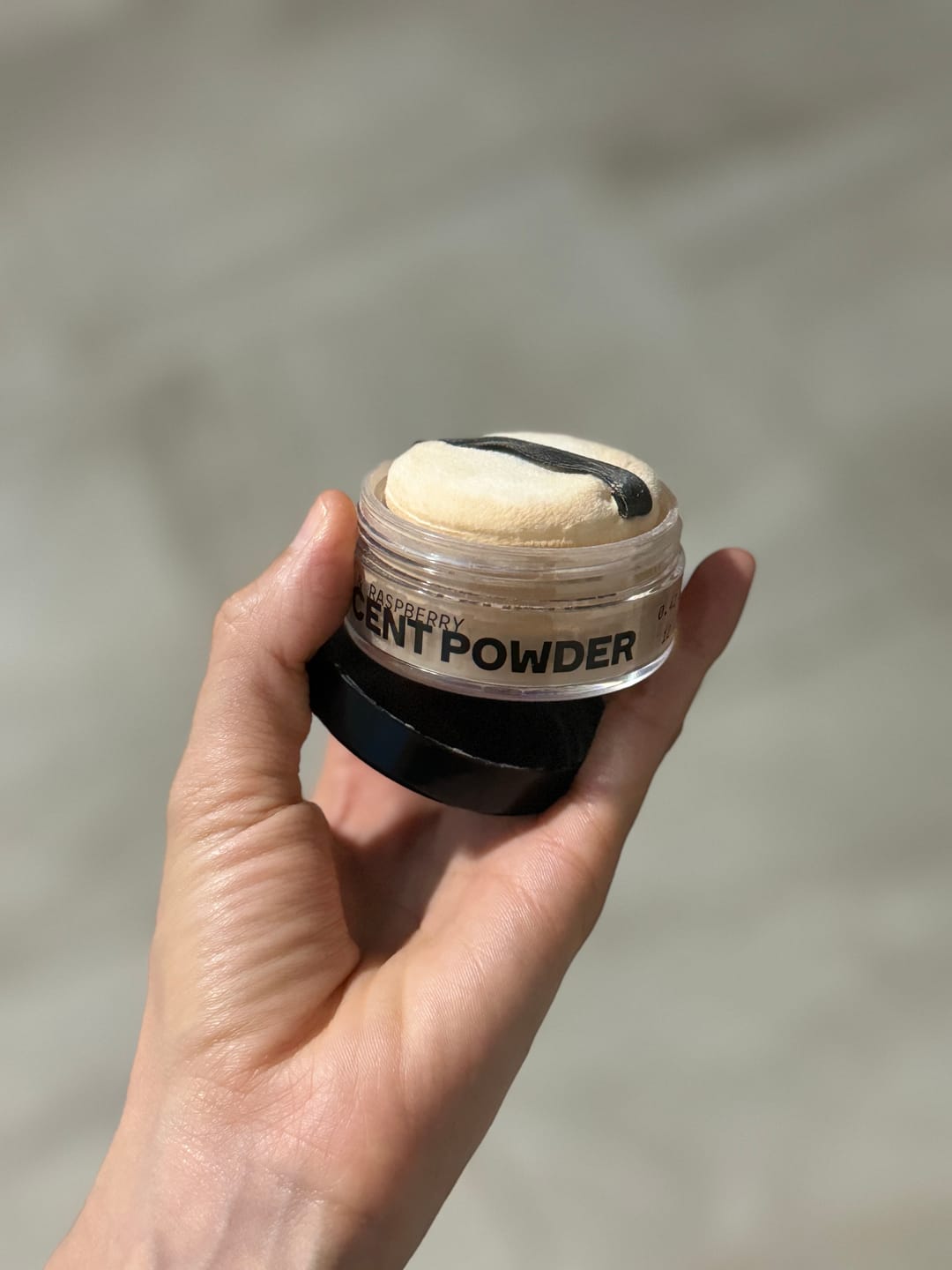 Customer photo review of Translucent Powder / Polvo Traslúcido