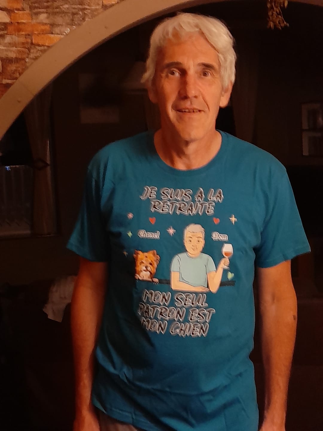 Customer photo review of Je suis à la retraite - T-Shirt personnalisé