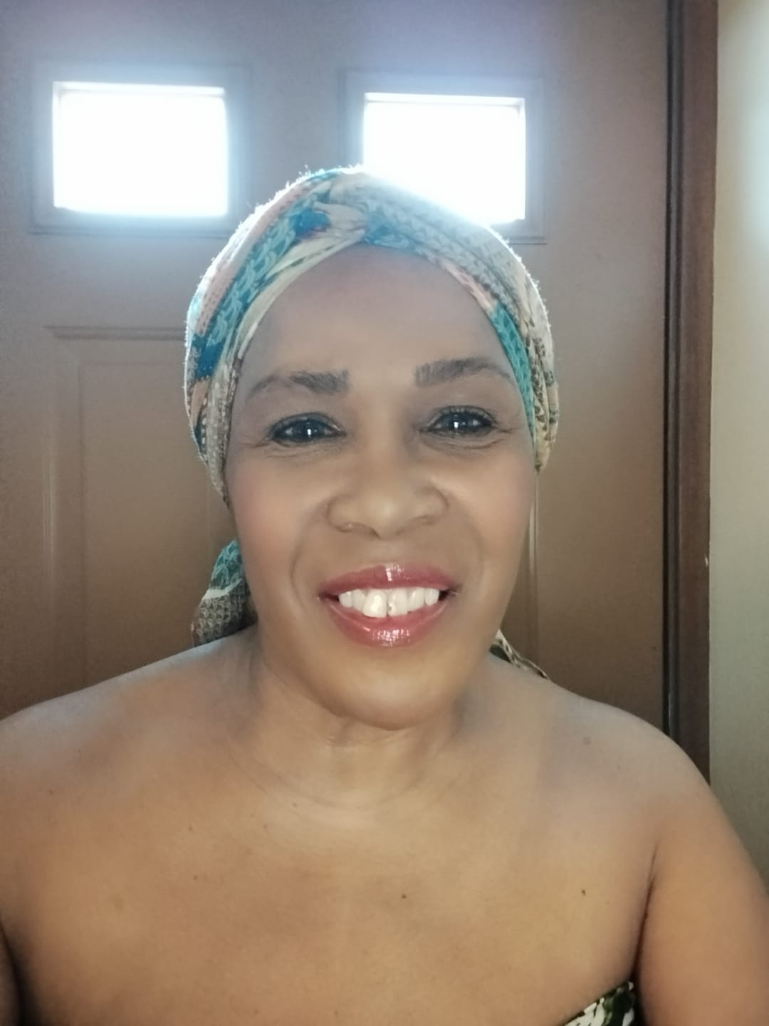 Customer photo review of True Glow PEACH