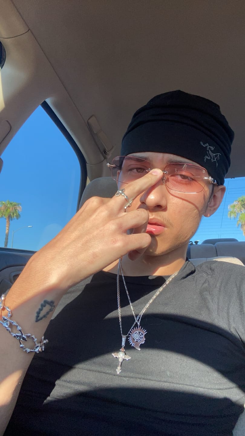 Customer photo review of CHAIN OF ADDICTION BRACELET