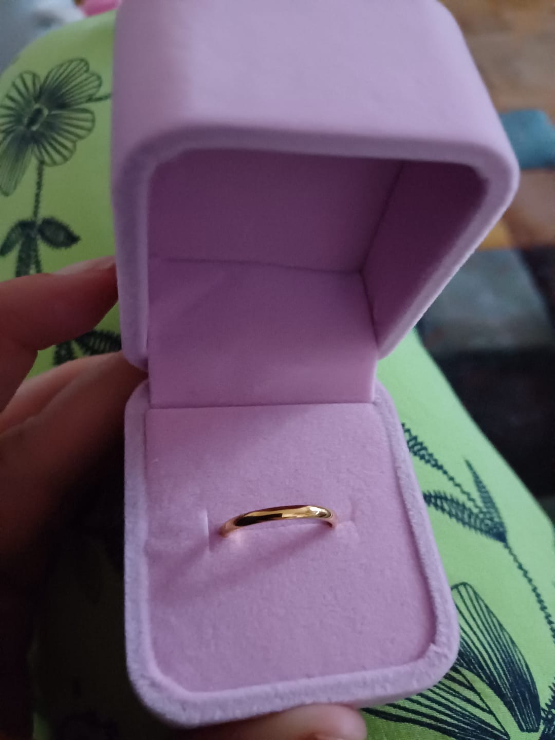 Customer photo review of Thin Lena Ring | 18K vergoldet
