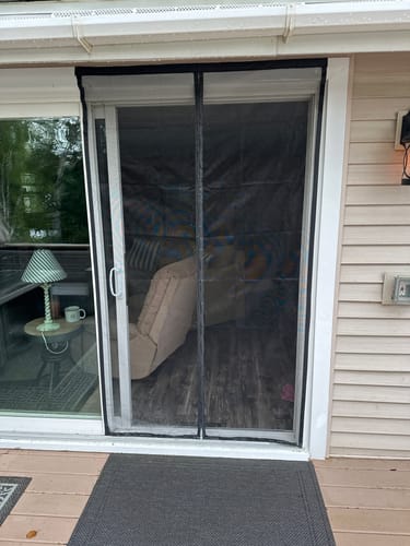 Customer photo review of Best Magnetic Screen Door（Regular Size）