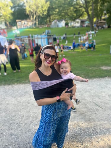 Customer photo review of Mama's Bonding Comforter