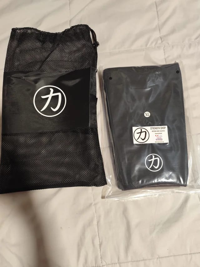 Customer photo review of 7MM Inferno Knee Sleeves - IPF Approved