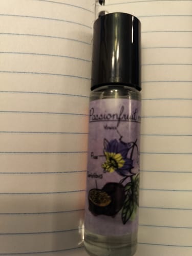Customer photo review of 🎁 Mystery 10ml Rollerball (100% off)