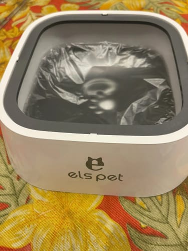 Customer photo review of Vixinx AquaBuddy™ - Anti-spill water bowl