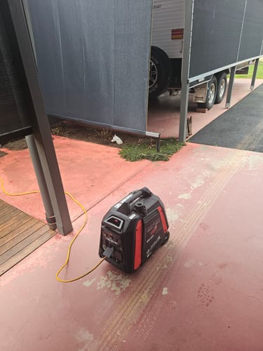 Customer photo review of Redback RB4.5 4500W 4.5KVA EFI Portable Inverter Generator