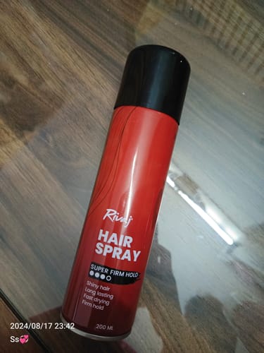 Customer photo review of Super Firm Hold Hair Spray