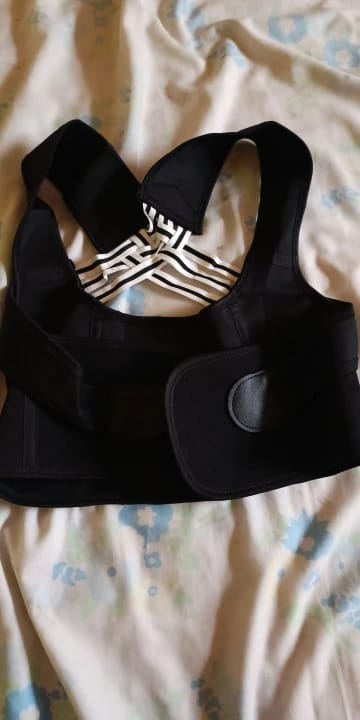 Customer photo review of ™/ CORRECTOR DE POSTURA ORTOPÉDICO LUMBAR 2 EN 1