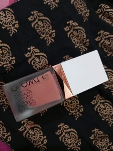 Customer photo review of O.TWO.O LIQUID BLUSH