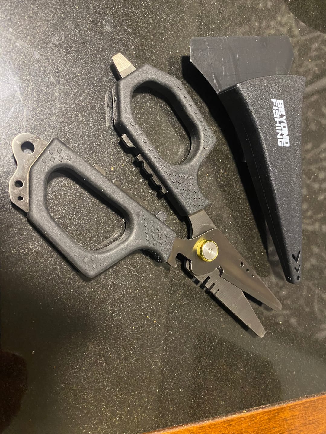 Customer photo review of Beyond Fishing 6.5" Pro Shears - Braid Cutting Scissors