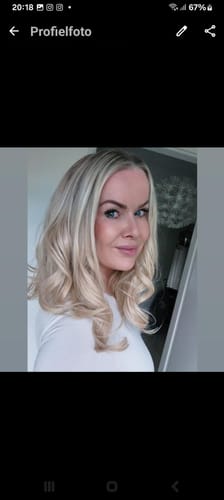 Customer photo review of 20" Volume Bouncy Clip In Hair Extensions