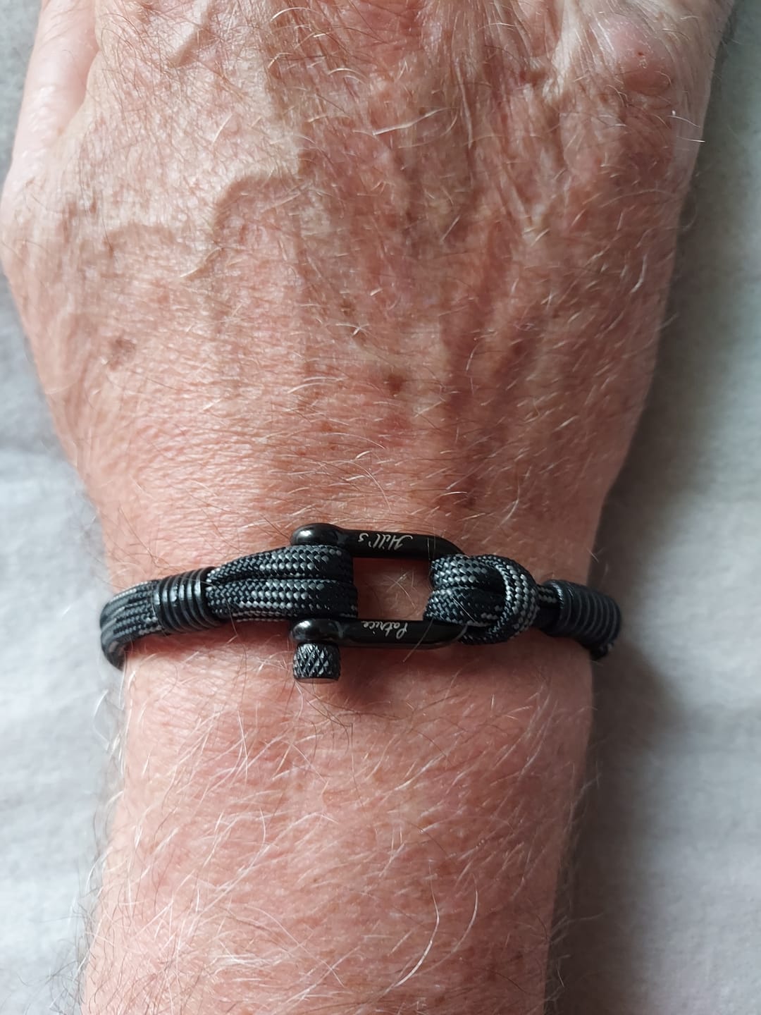 Customer photo review of Dark