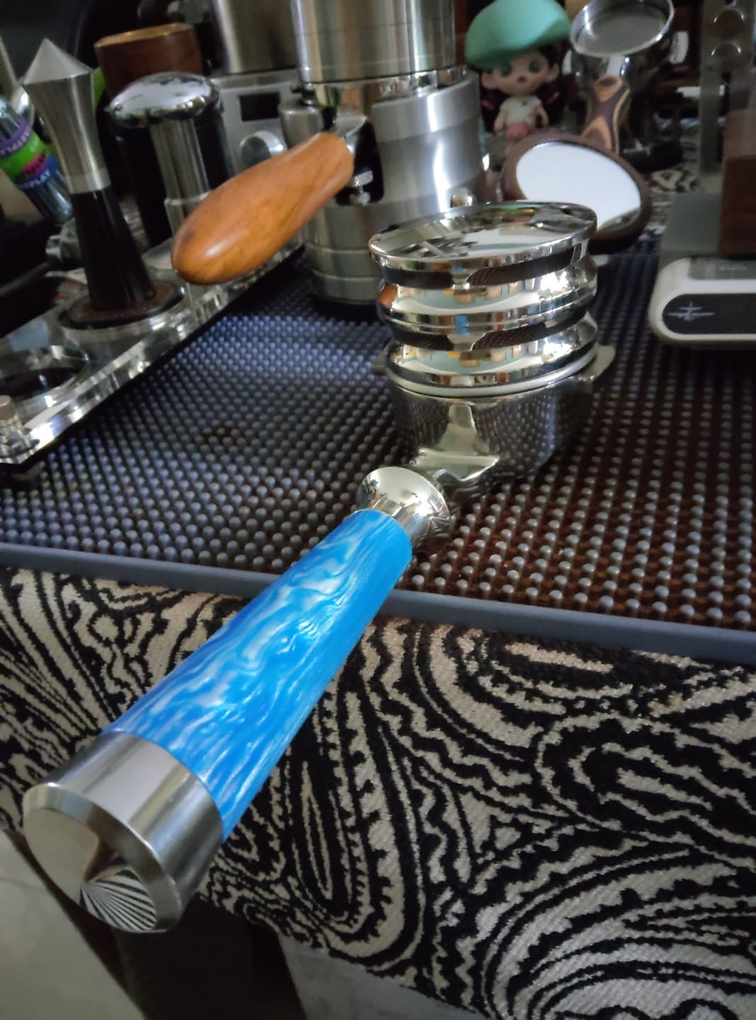 Customer photo review of Italian Handle Bottomless Portafilter 51/54/58mm - MUVNA