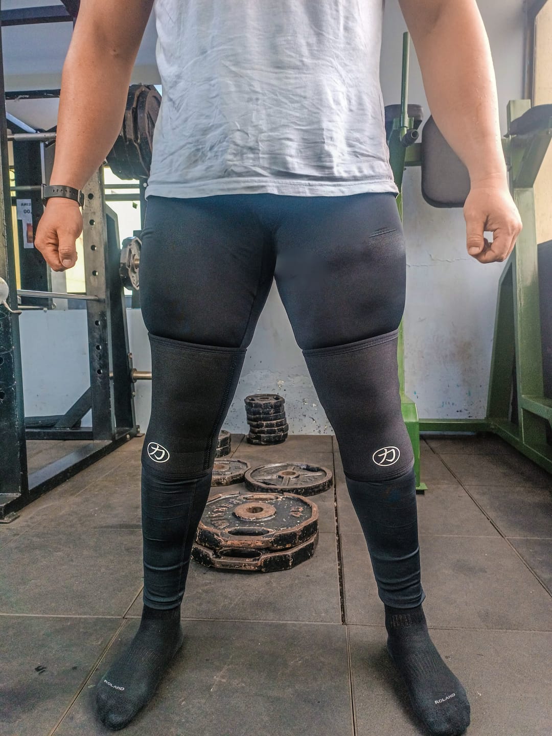 Customer photo review of 7MM Inferno Knee Sleeves - IPF Approved