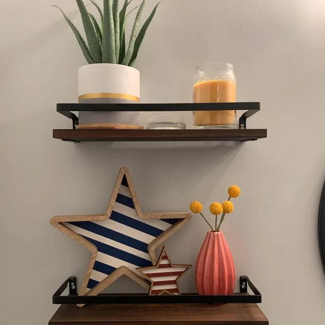 Customer photo review of Patriotic Wooden Decorative Stars