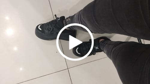 Customer video review of Zapatilla Negra Mujer C7324