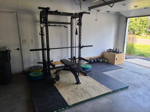 Customer photo review of MAJOR FITNESS All-In-One Home Gym Power Rack Package F22
