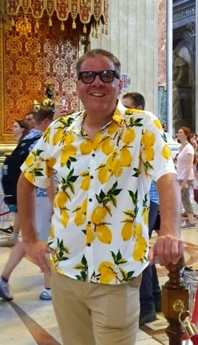 Customer photo review of Men's Lemon Print Short Sleeve Button Up Beach Summer Hawaiian Shirt